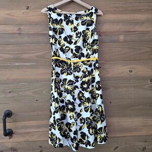 Jessica Howard Fit and Flare Dress Yellow Black Floral Print Womens Size 8